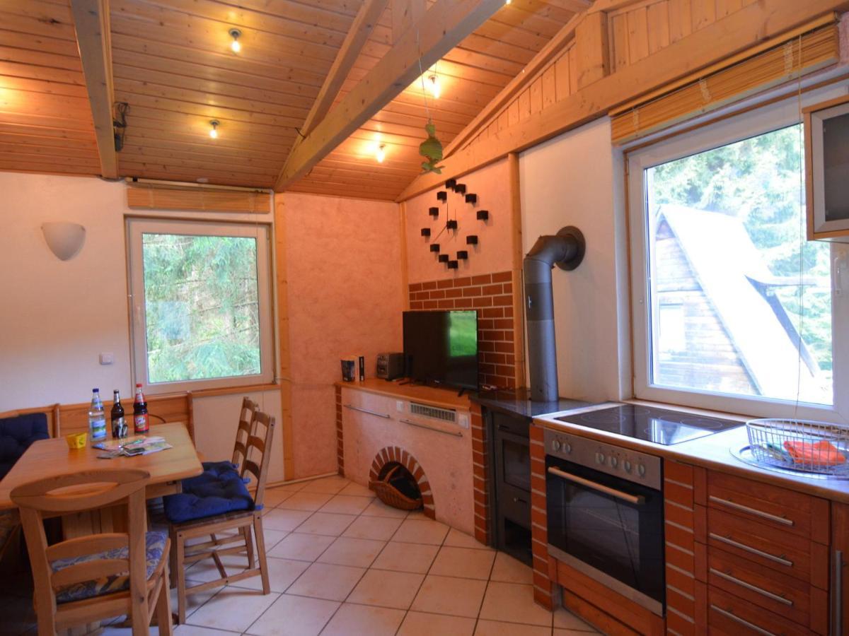 Beautiful Holiday Home With Covered Veranda Friedrichroda Dış mekan fotoğraf