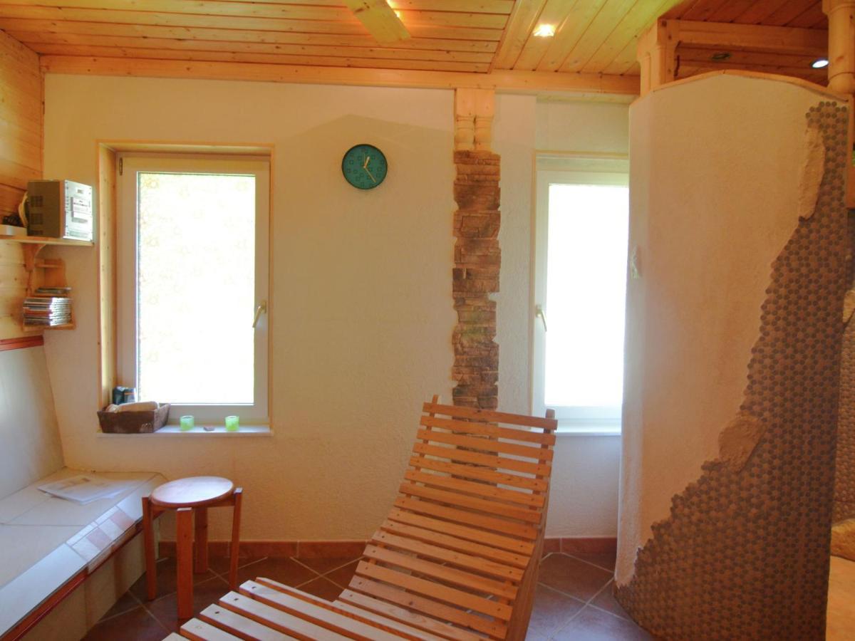 Beautiful Holiday Home With Covered Veranda Friedrichroda Dış mekan fotoğraf
